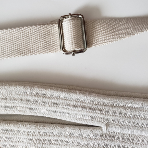 Gap | Stitched Rope Crossbody - Picture 6 of 7